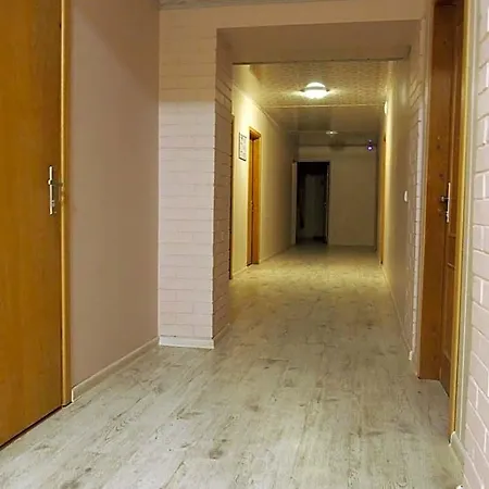 Hostelis Laurita Motel *
